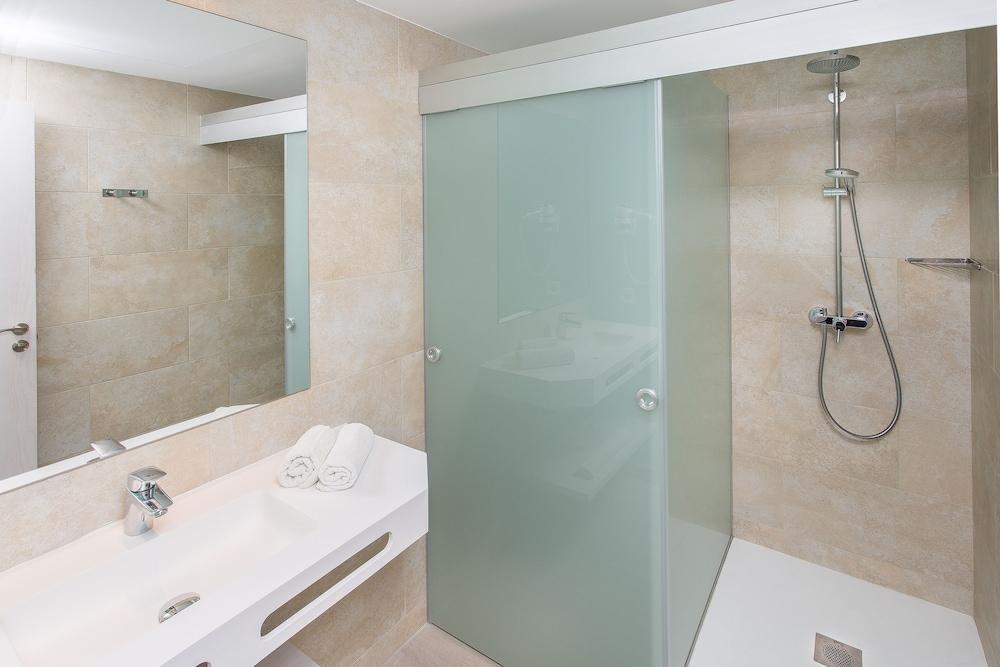 Typic Art Hotel