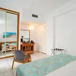 Hotel Tropical