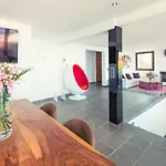 Villa View Roca Llisa