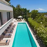 Villa In Ibiza Town Sleeps 10 - Villa Vue