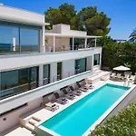 Villa In Ibiza Town Sleeps 10 - Villa Vue
