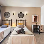 Hostal Dinamarca