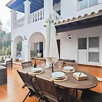 Villa Mercedes