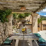New! Villa Sa Paissa Romero I