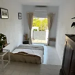 Sunny Casita In Jesus