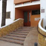 Llevant Apartaments