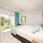 Hotel Tropical