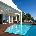 Villa Infinity -Amazing Luxury Villa 3 Pools & Jacuzzi