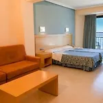 Hotel Vibra S\'Estanyol