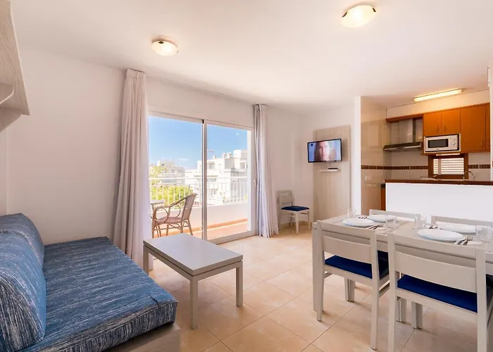 Avenida - Mc Apartments Ibiza