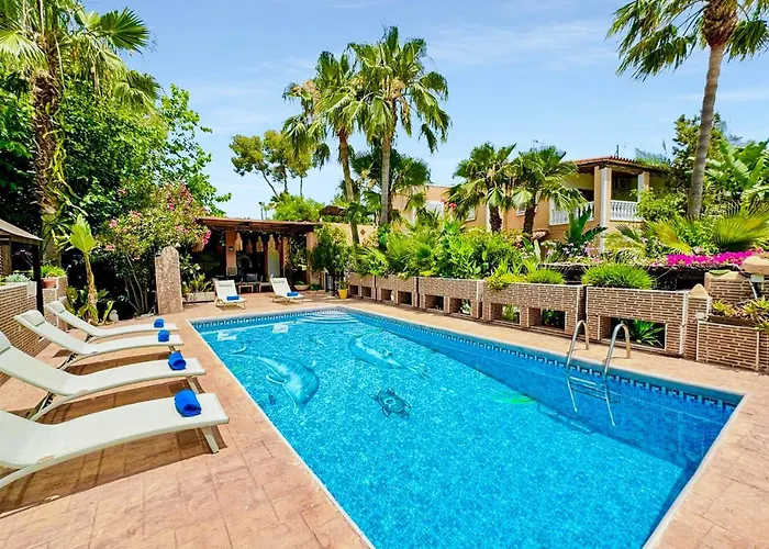 Villa In Playa Den Bossa & Ibiza Town 7Min, Bbq
