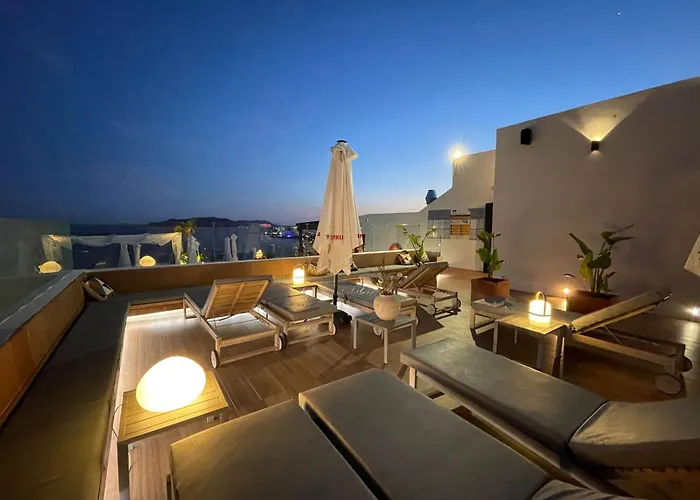 Hotel Cenit & Apts Sol Y Viento