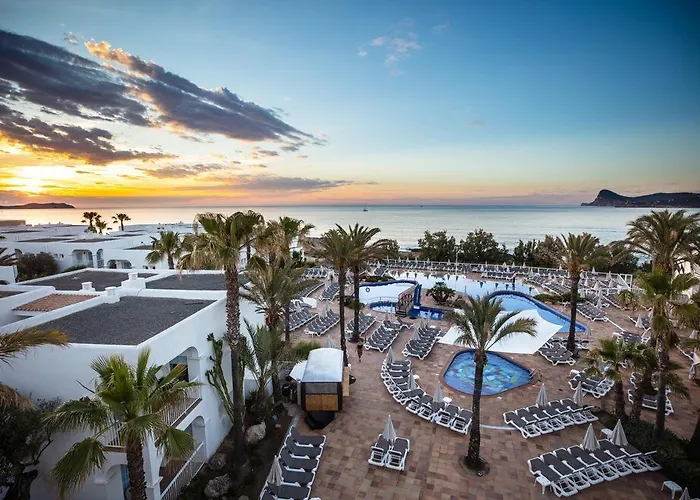 Sirenis Hotel Club Aura