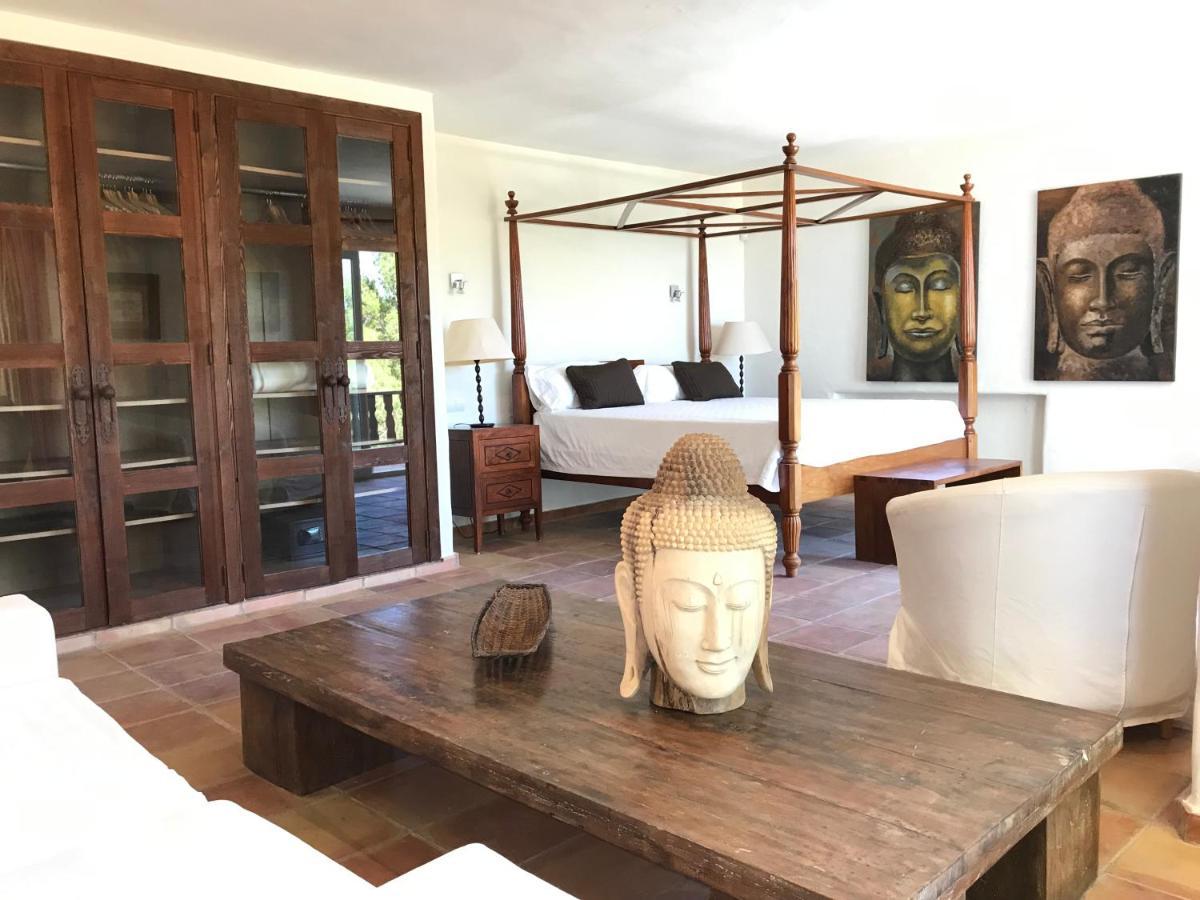 Can Blanc Villa