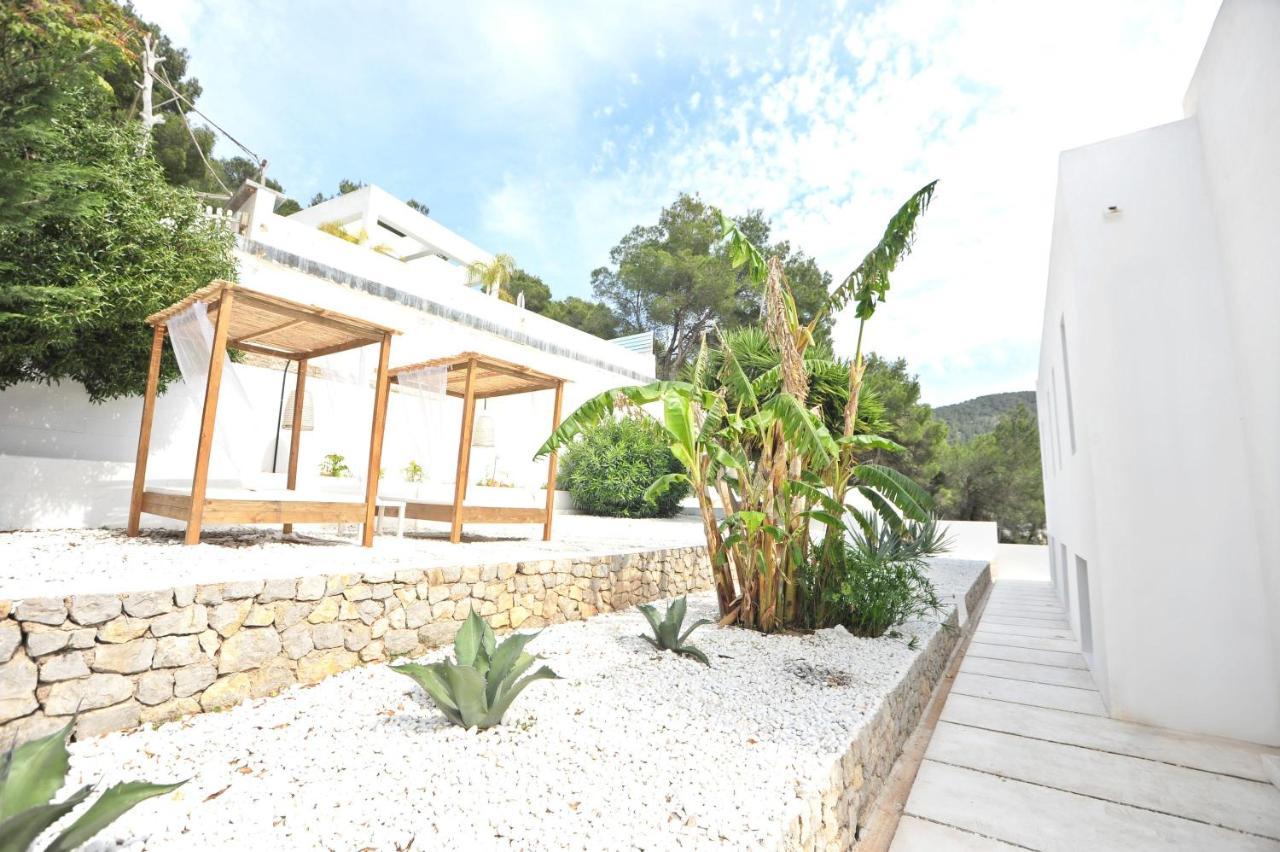 La Vida * Cala Llonga (Ibiza)