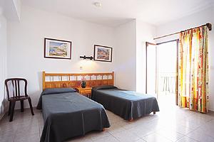 Guest house Valencia 2*