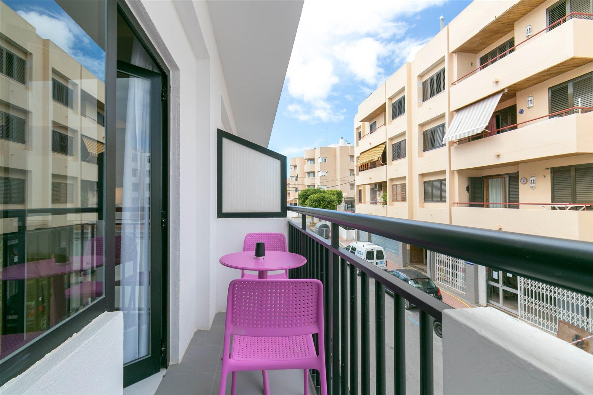 The Purple - Adults Only 3* San Antonio (Ibiza)