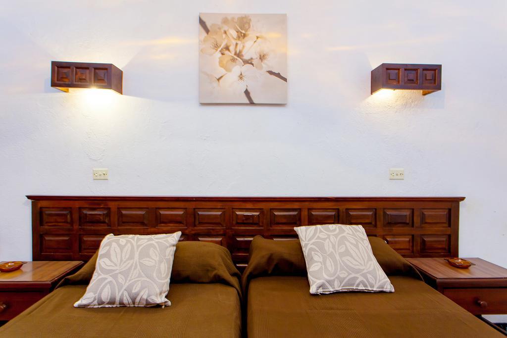 Flores Guest house