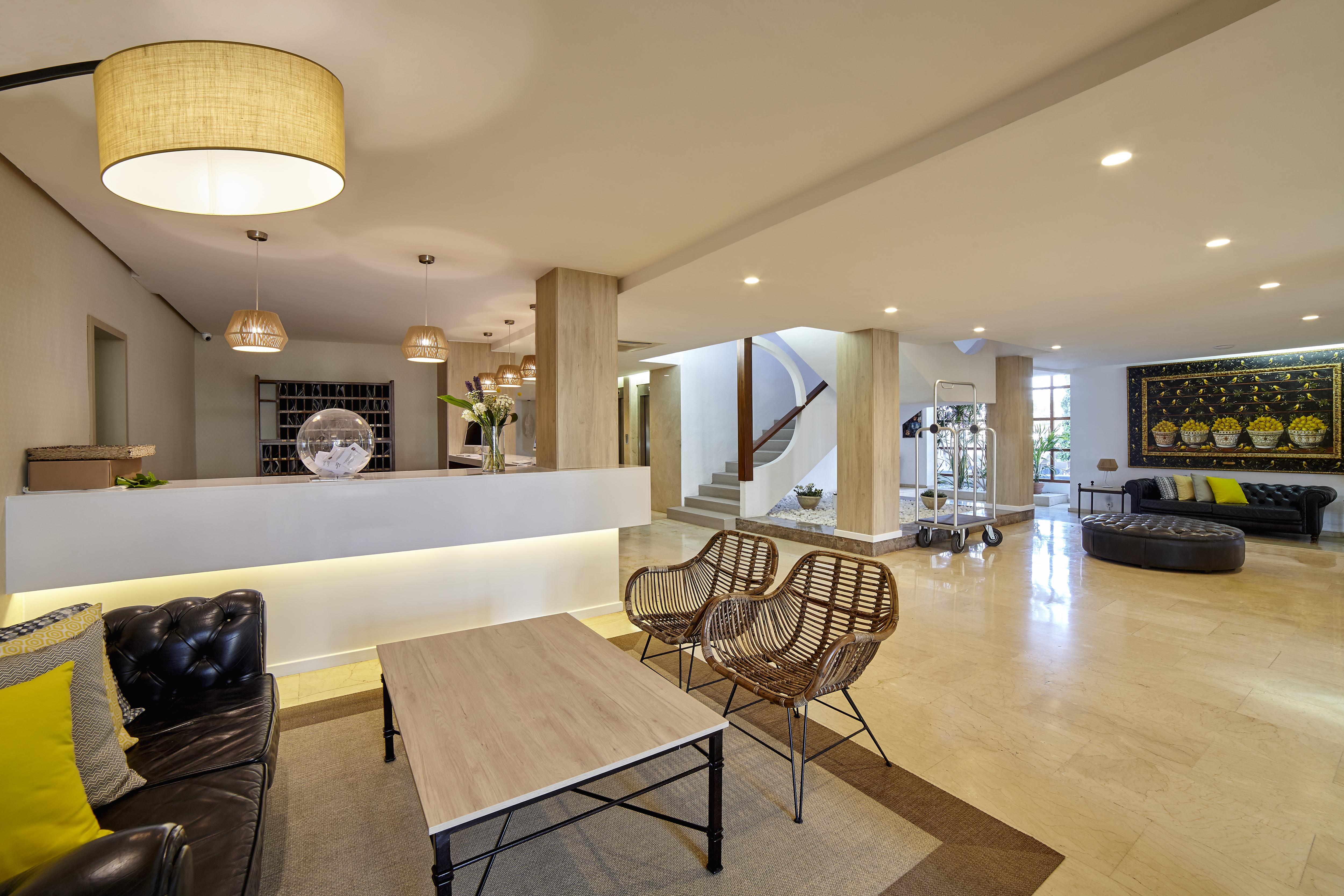 Tres Torres Hotel Santa Eulària des Riu