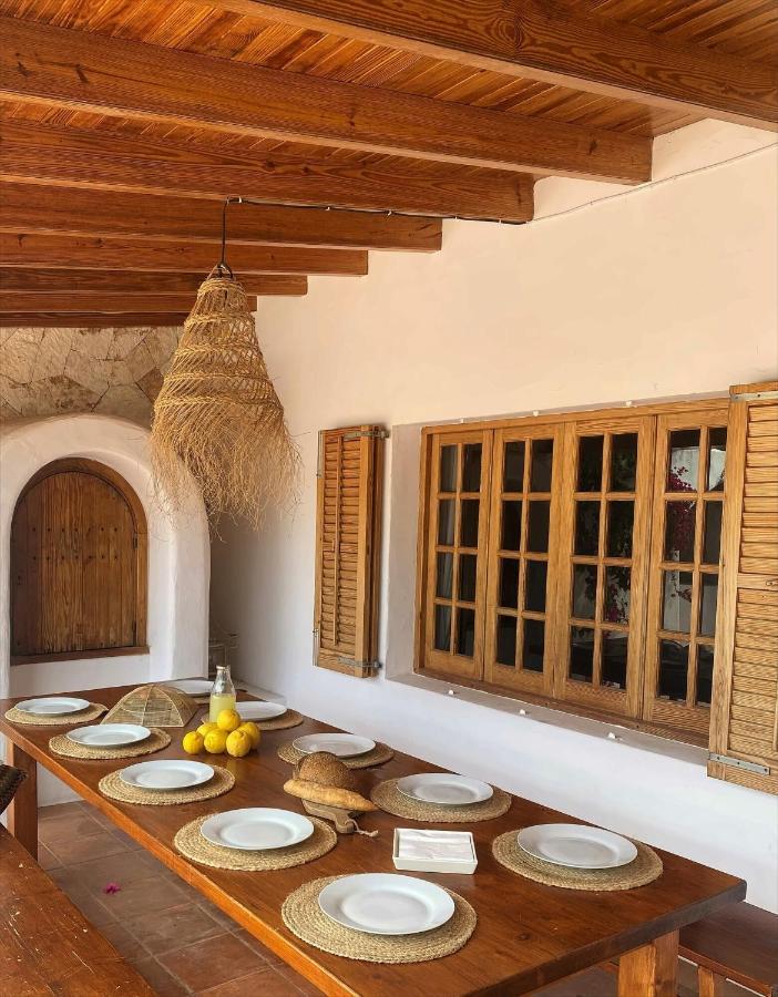 Authentic With Amazing Pool Villa Santa Gertrudis (Ibiza)