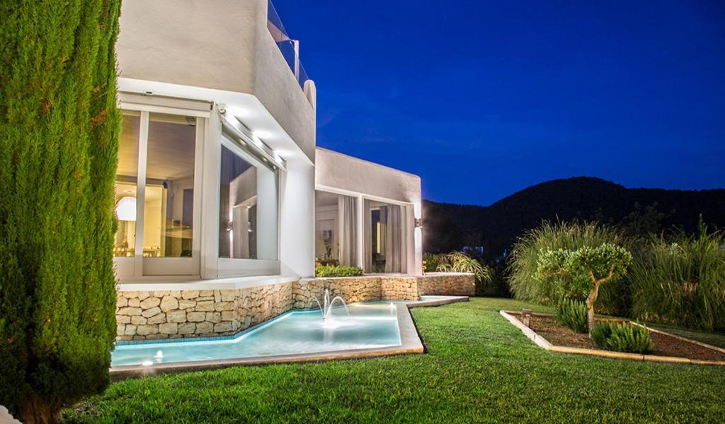 Villa Can Flowers Cala Llonga (Ibiza)