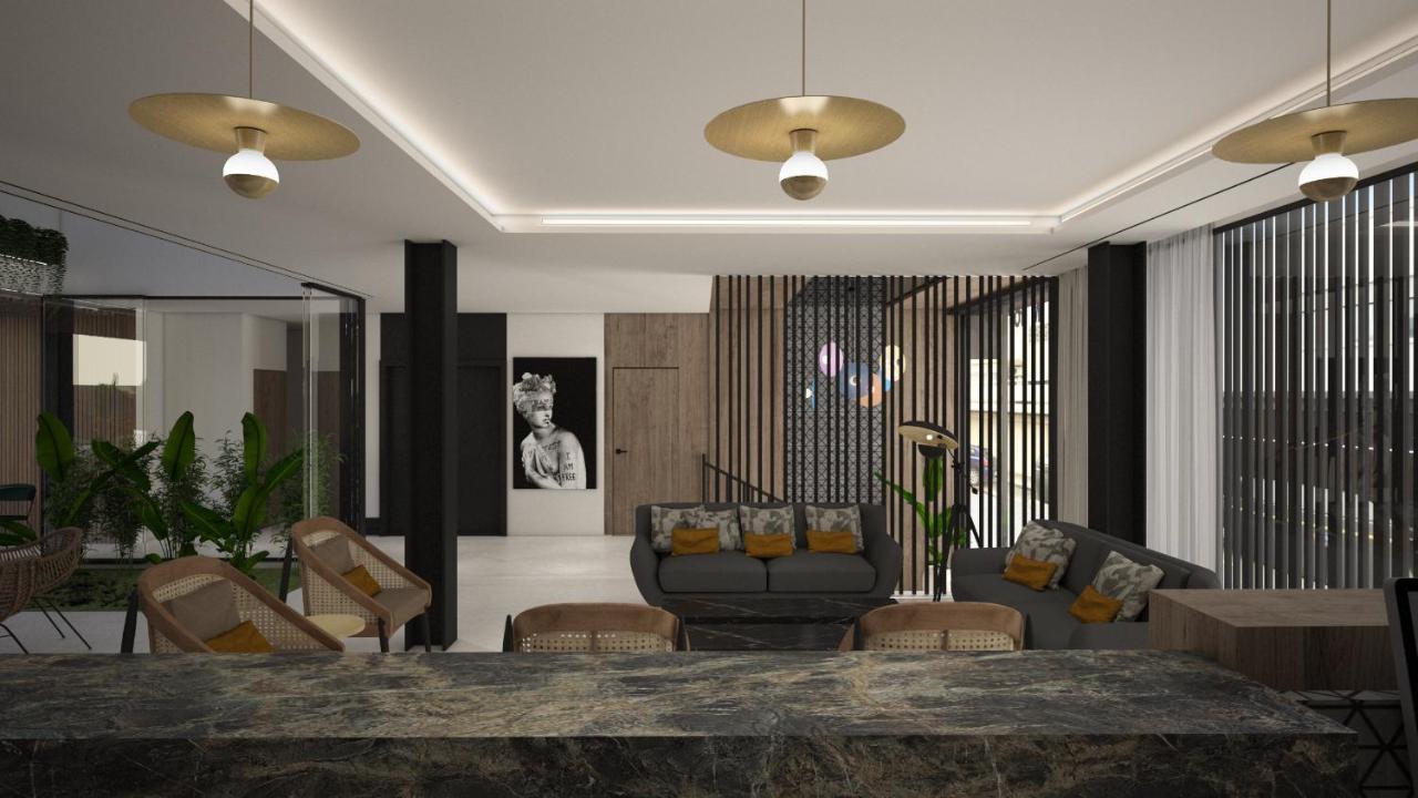 Hotel M.