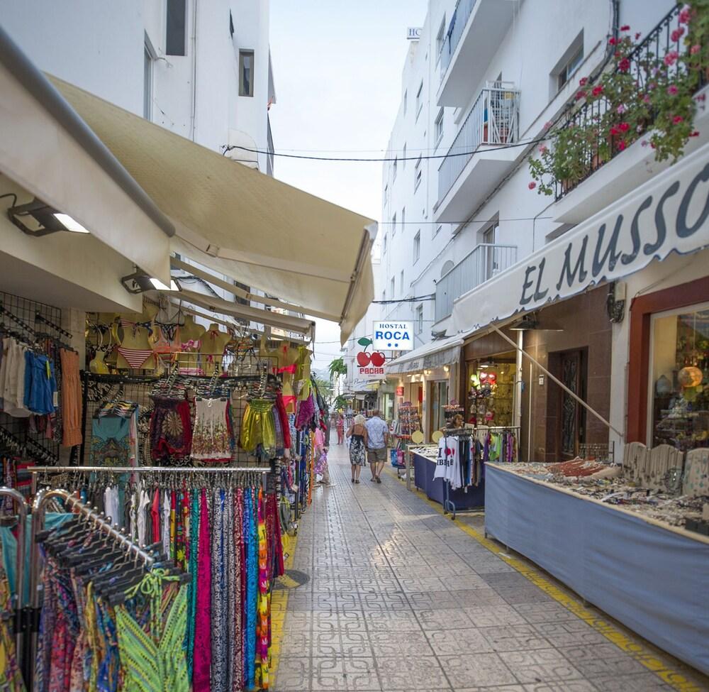 Roca San Antonio (Ibiza)