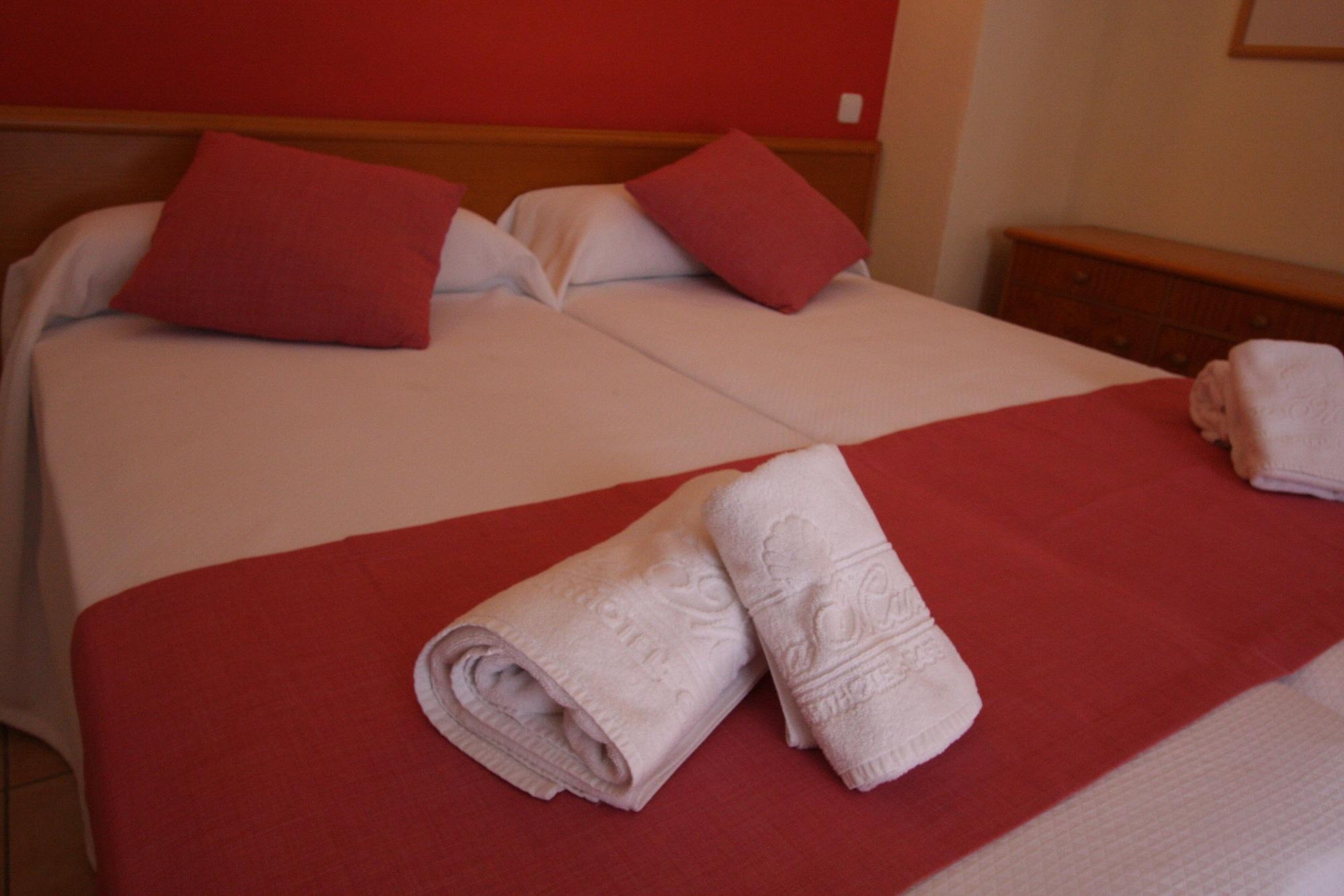 Casa Maria Aparthotel 2*