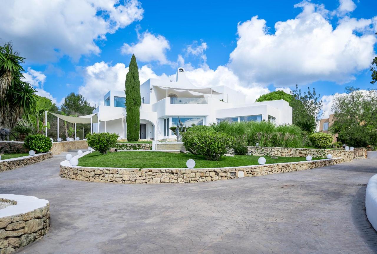 Villa Can Flowers Cala Llonga (Ibiza)