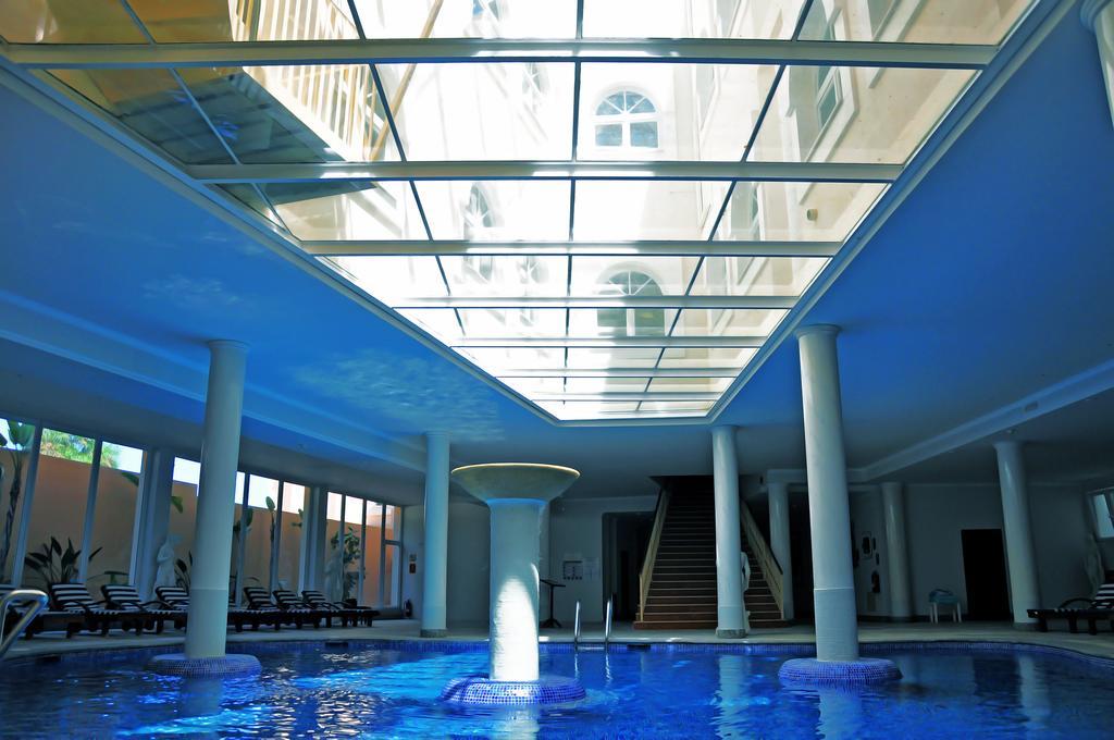 Grand Palladium Hotel 5*