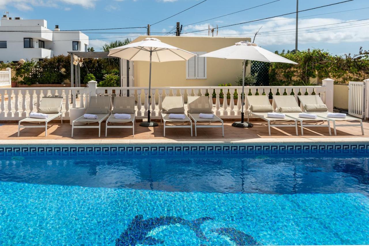 Next To Playa Bossa Villa *