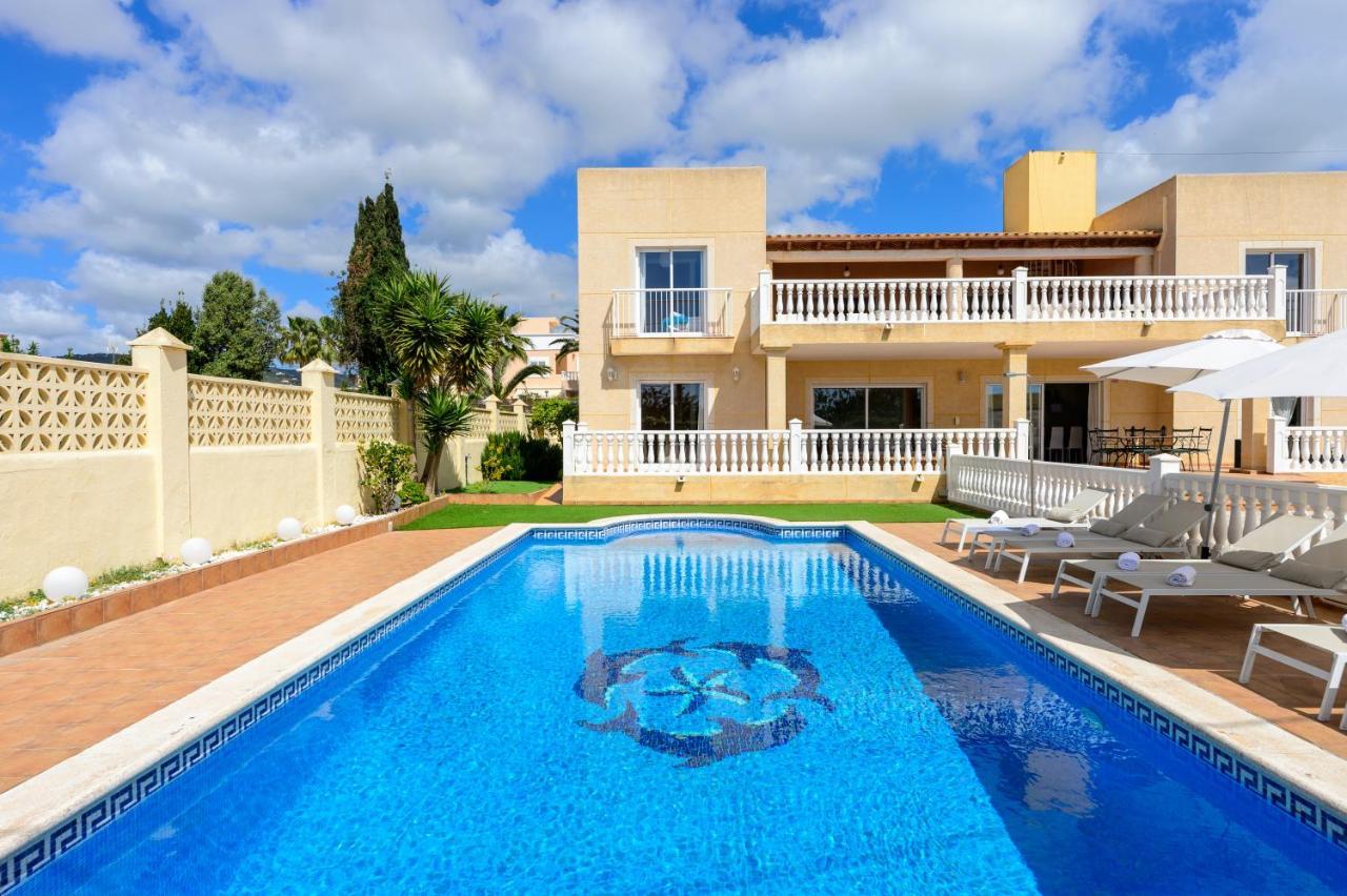 Villa Next To Playa Bossa San José