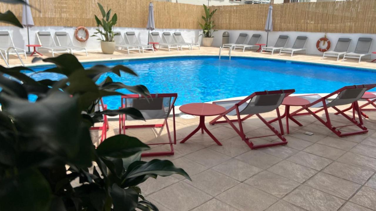 Boutique Poniente Playa 2* San Antonio (Ibiza)