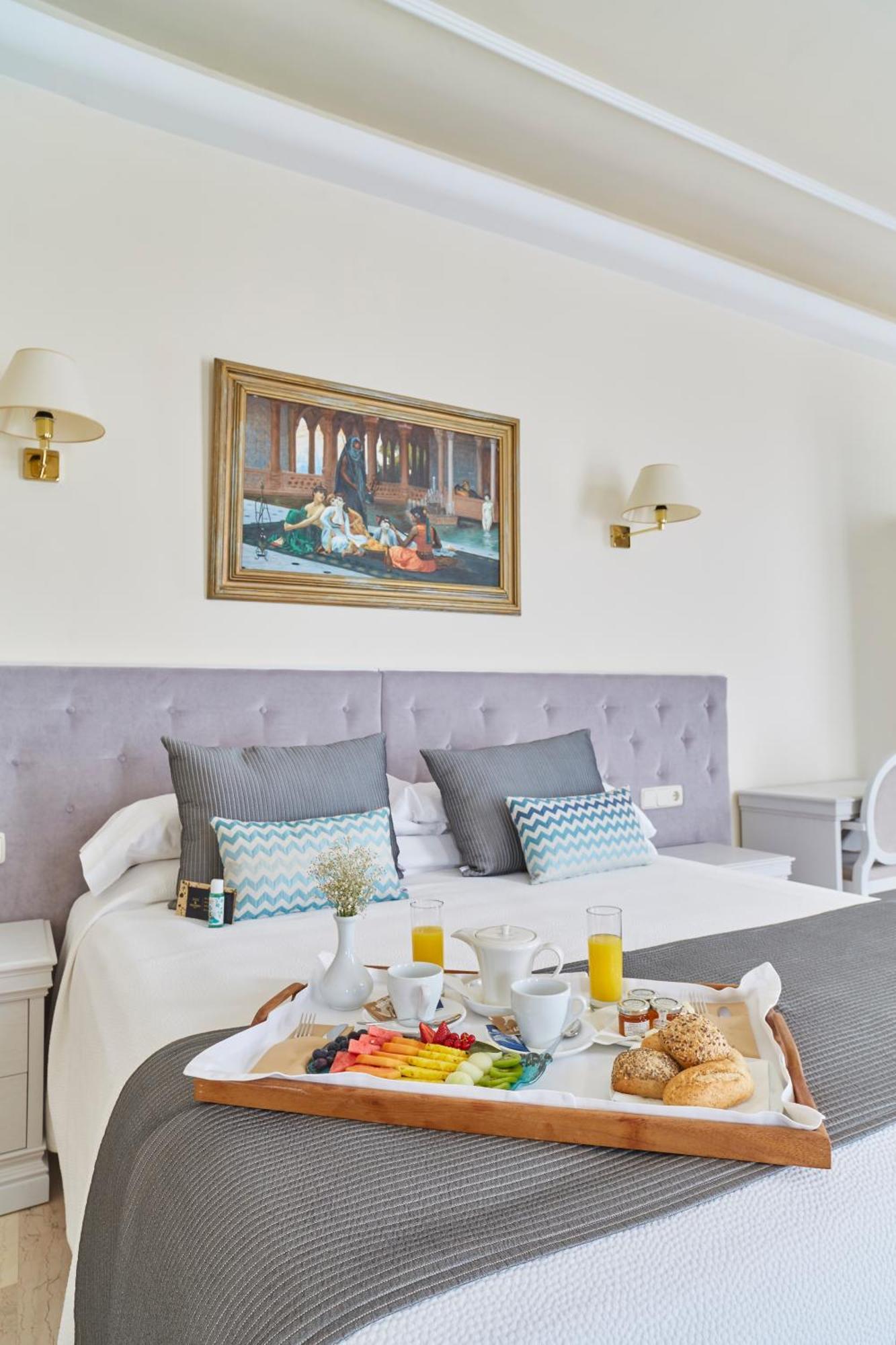 Grand Palladium Hotel 5*