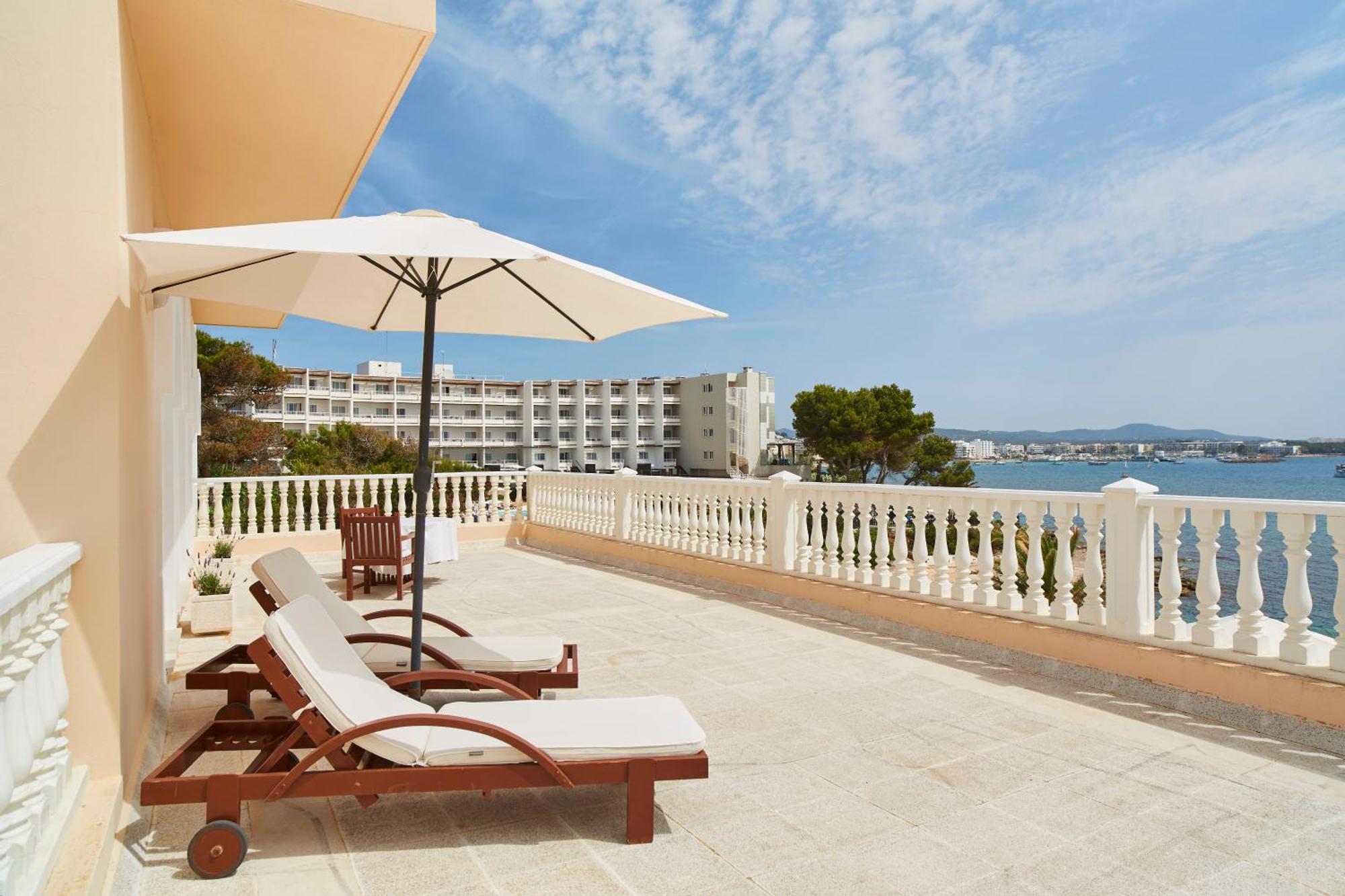 Grand Palladium Hotel