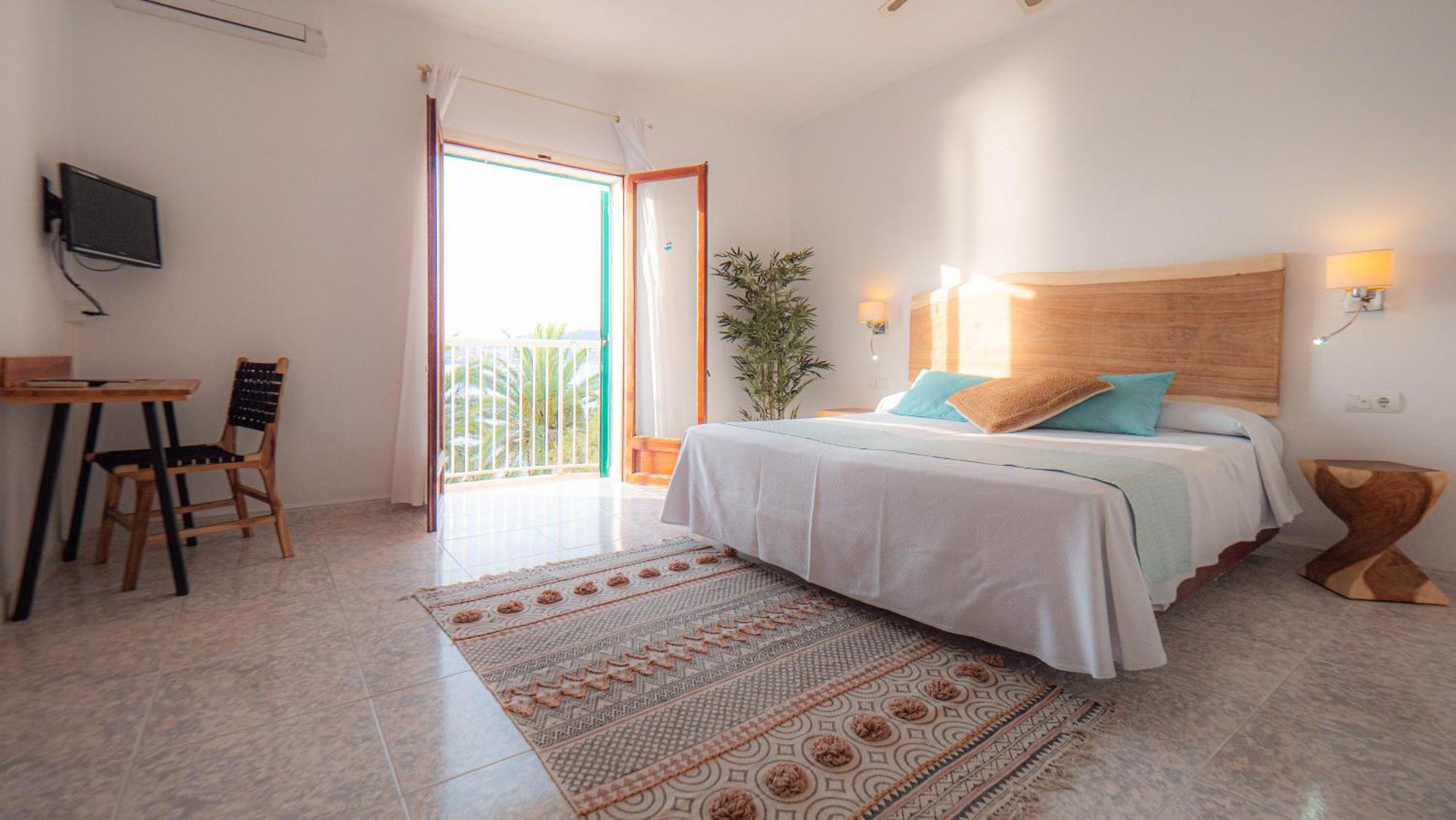 Hotel Tagomago 3*