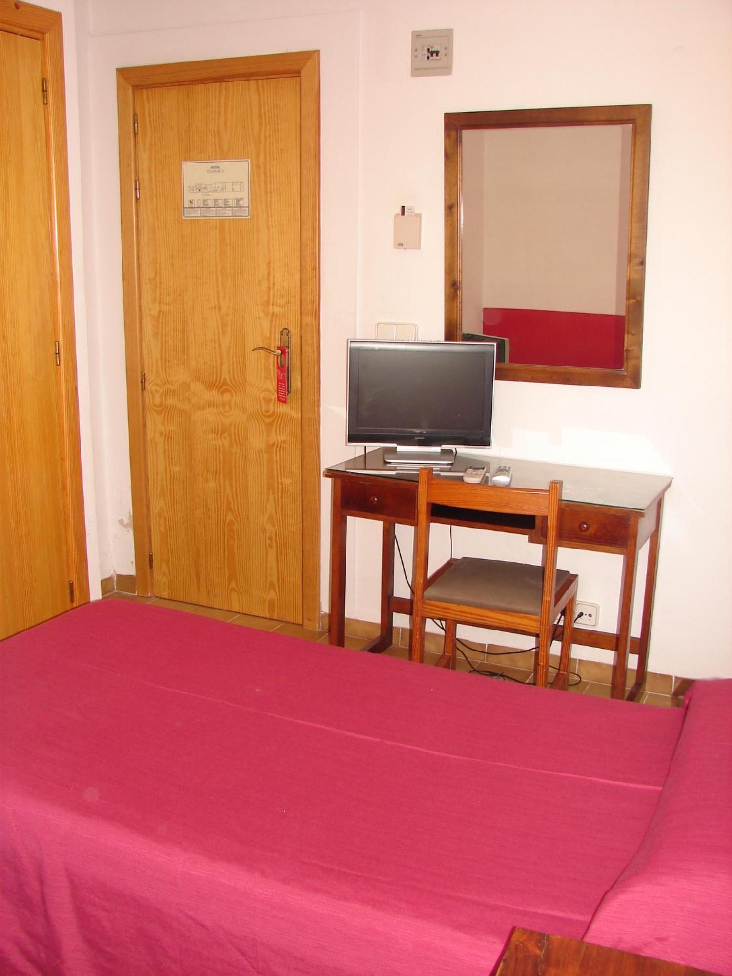 Guest house Talamanca 2*