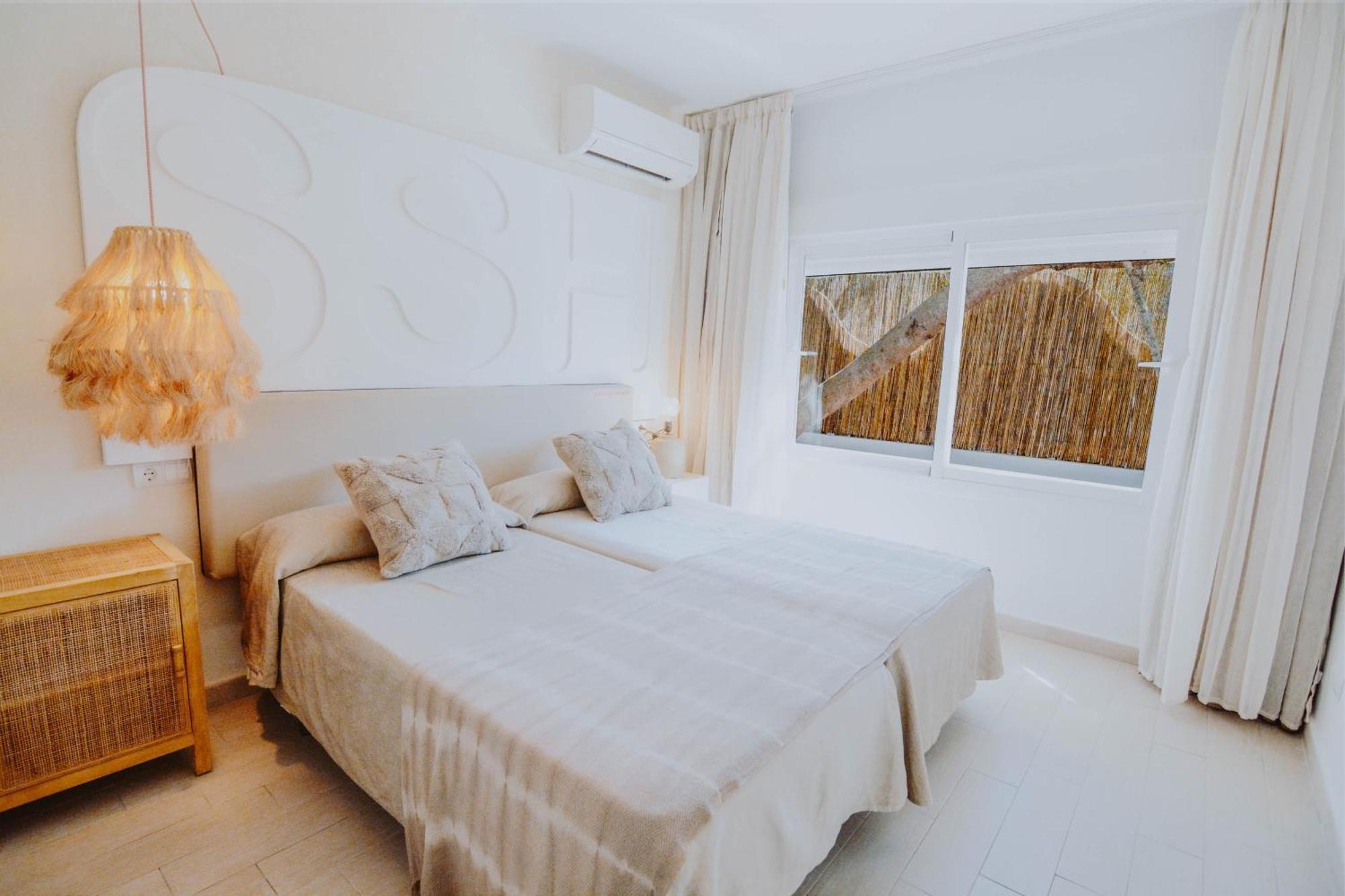 Secret Oasis Ibiza-only Adults 2*