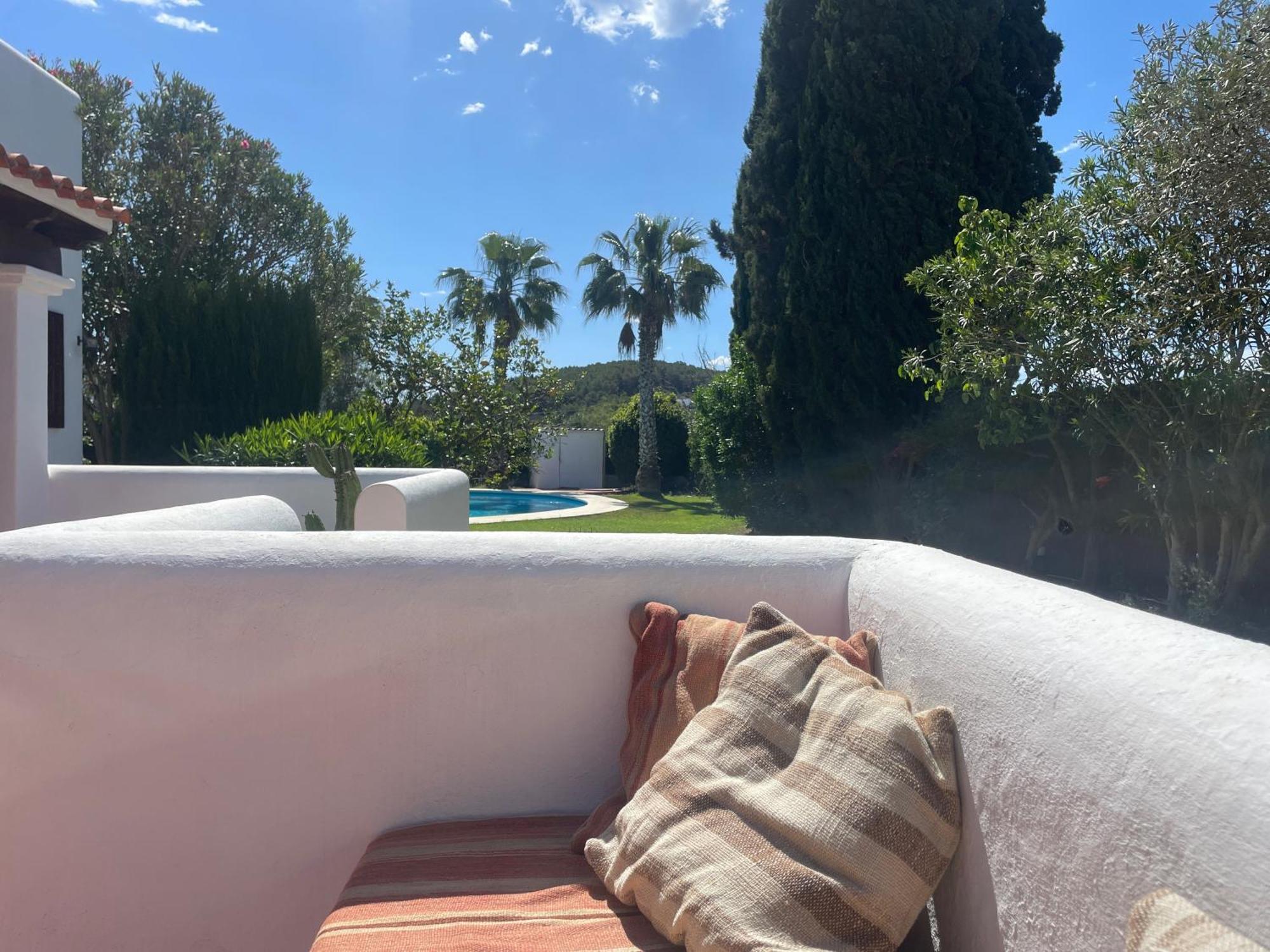 Villa Authentic With Amazing Pool *