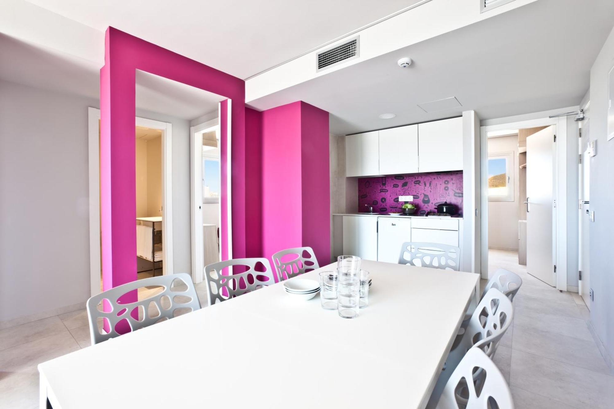 Aparthotel Ryans - Only Adults