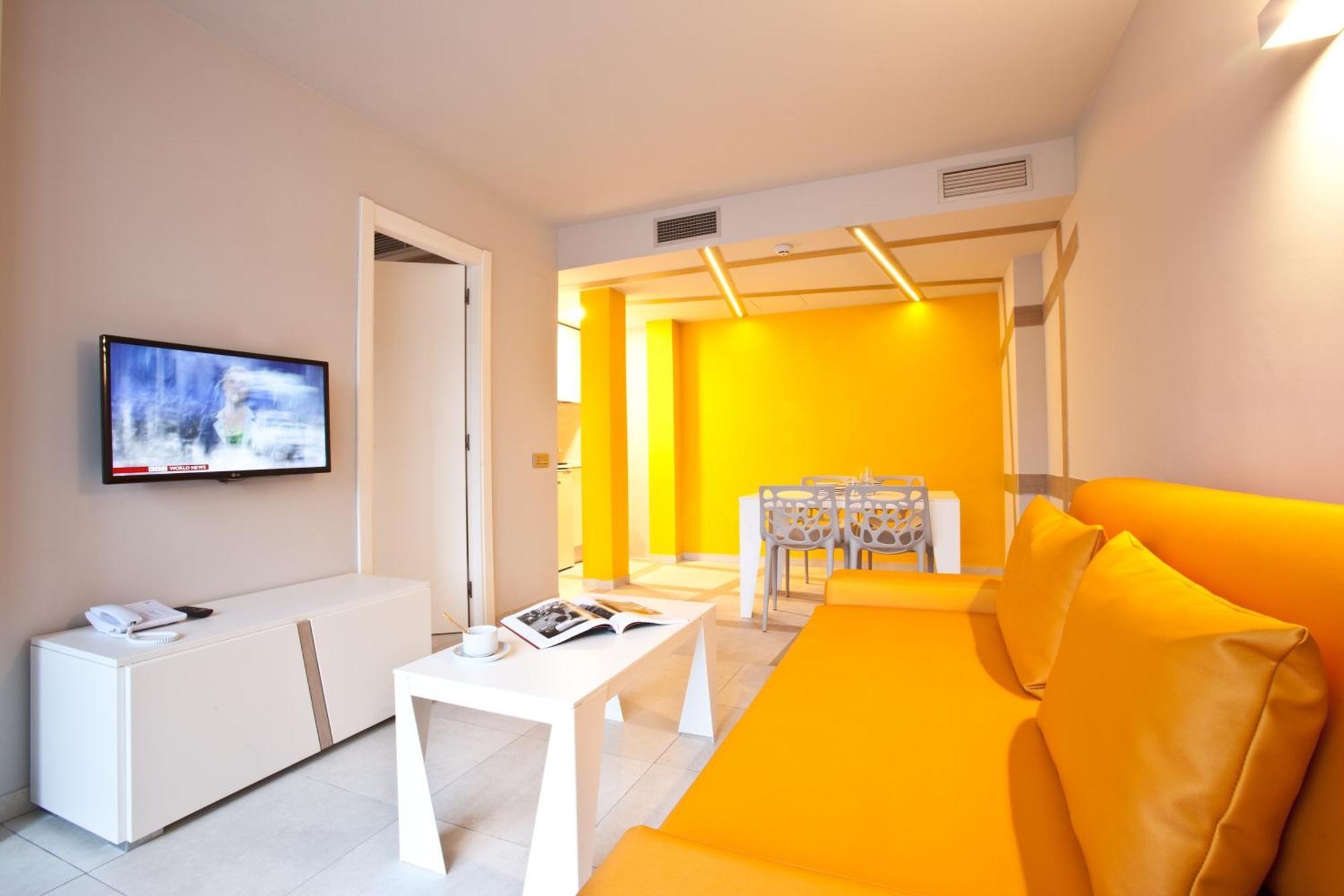 Ryans - Only Adults Aparthotel 3*