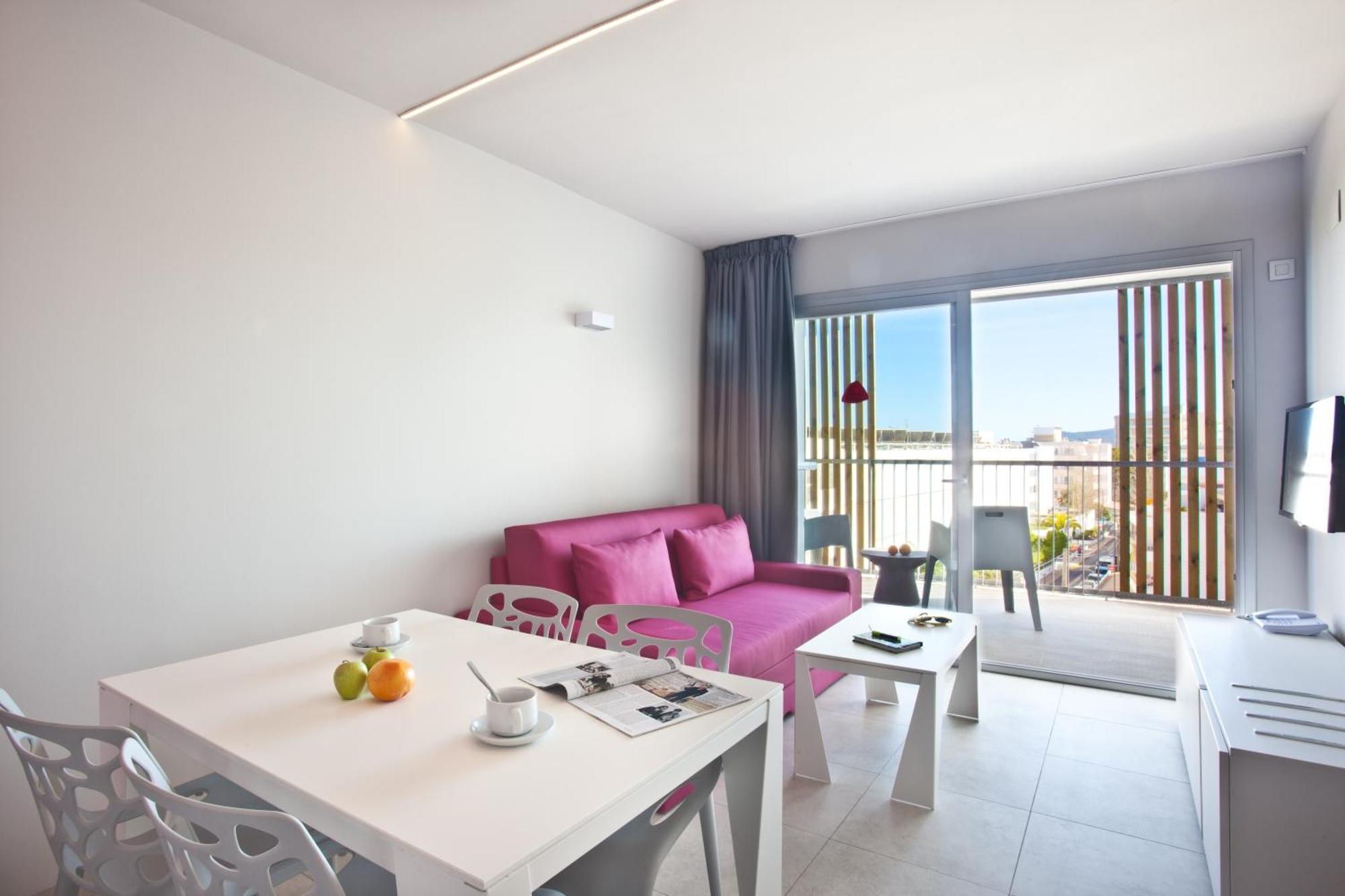 Ryans - Only Adults Aparthotel Ibiza-Stadt