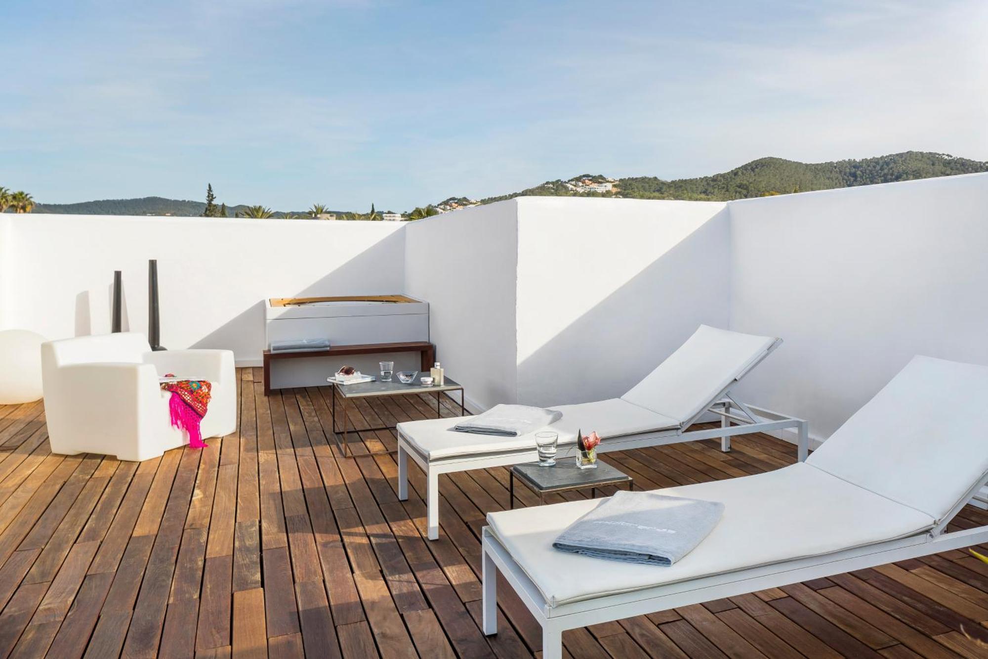Hotel Boutique Ses Pitreras 4*