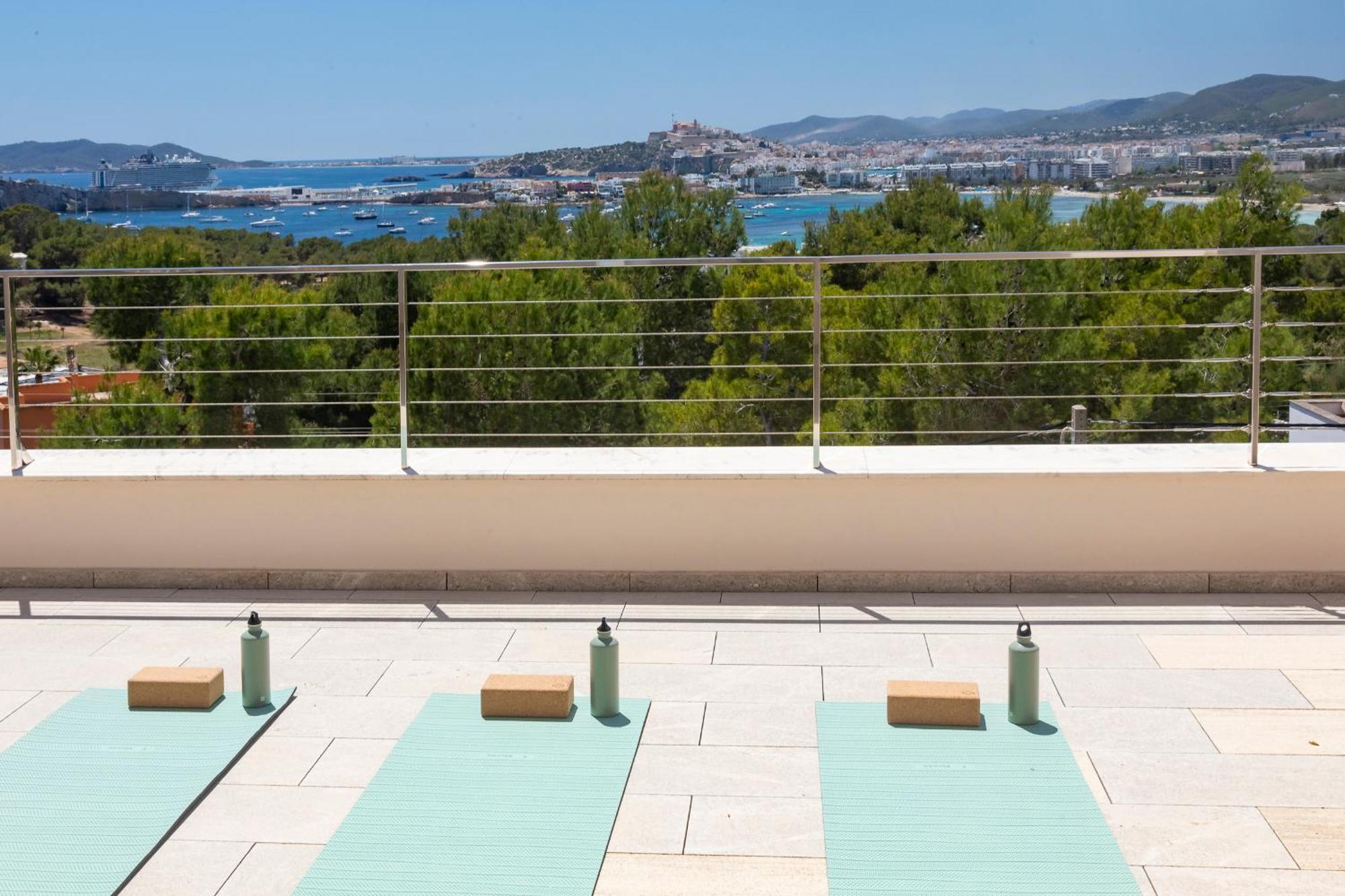 In Ibiza Town Sleeps 10 - Vue Talamanca (Ibiza)