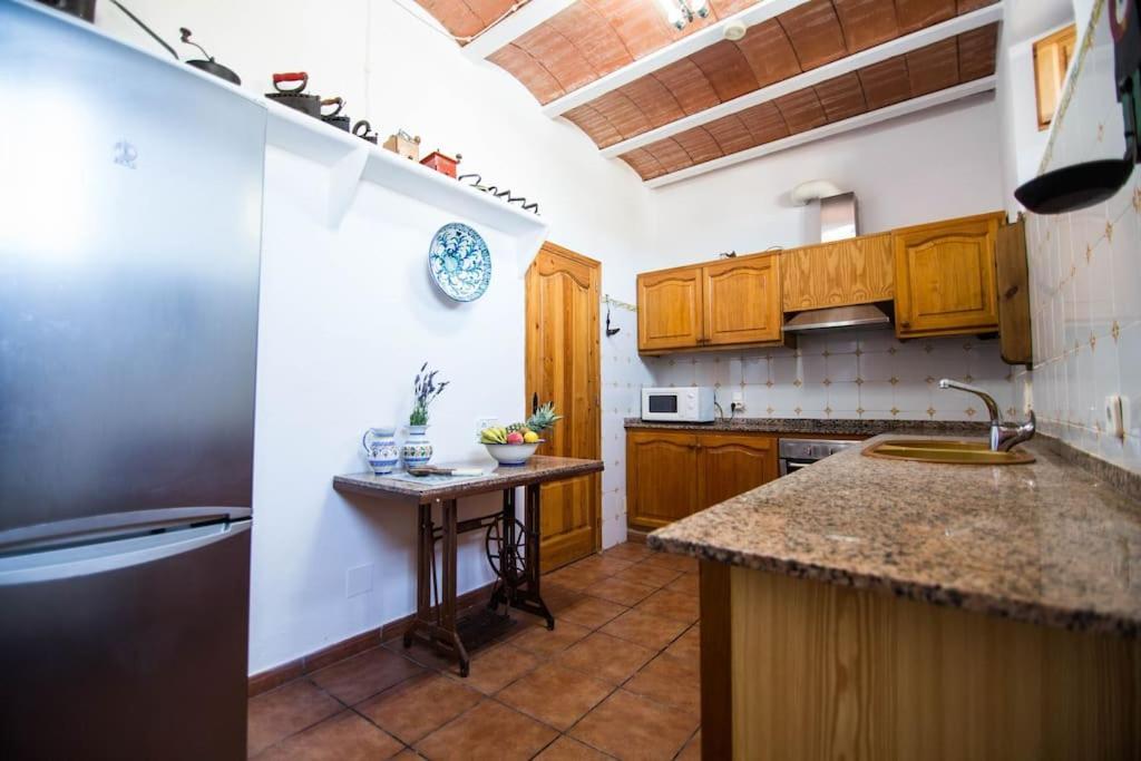 Casa Lluc Con Piscina, Jardin Y Vista Al Campo Vakantiehuis Sant Miquel de Balansat