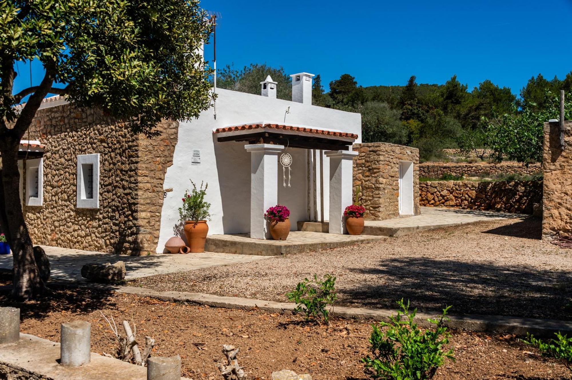 Cardona - Green&blue Ibiza Villa Santa Agnes de Corona