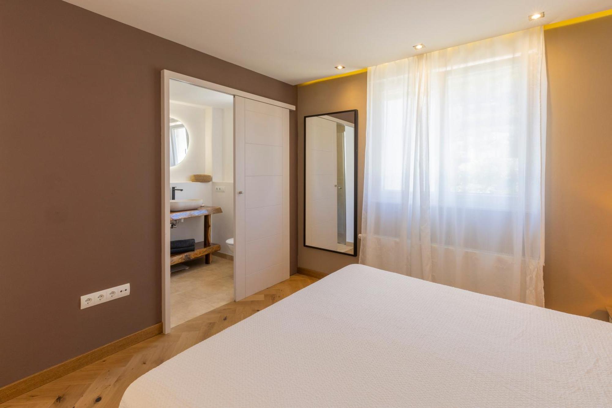 La Lunita Santa Eulária des Riu