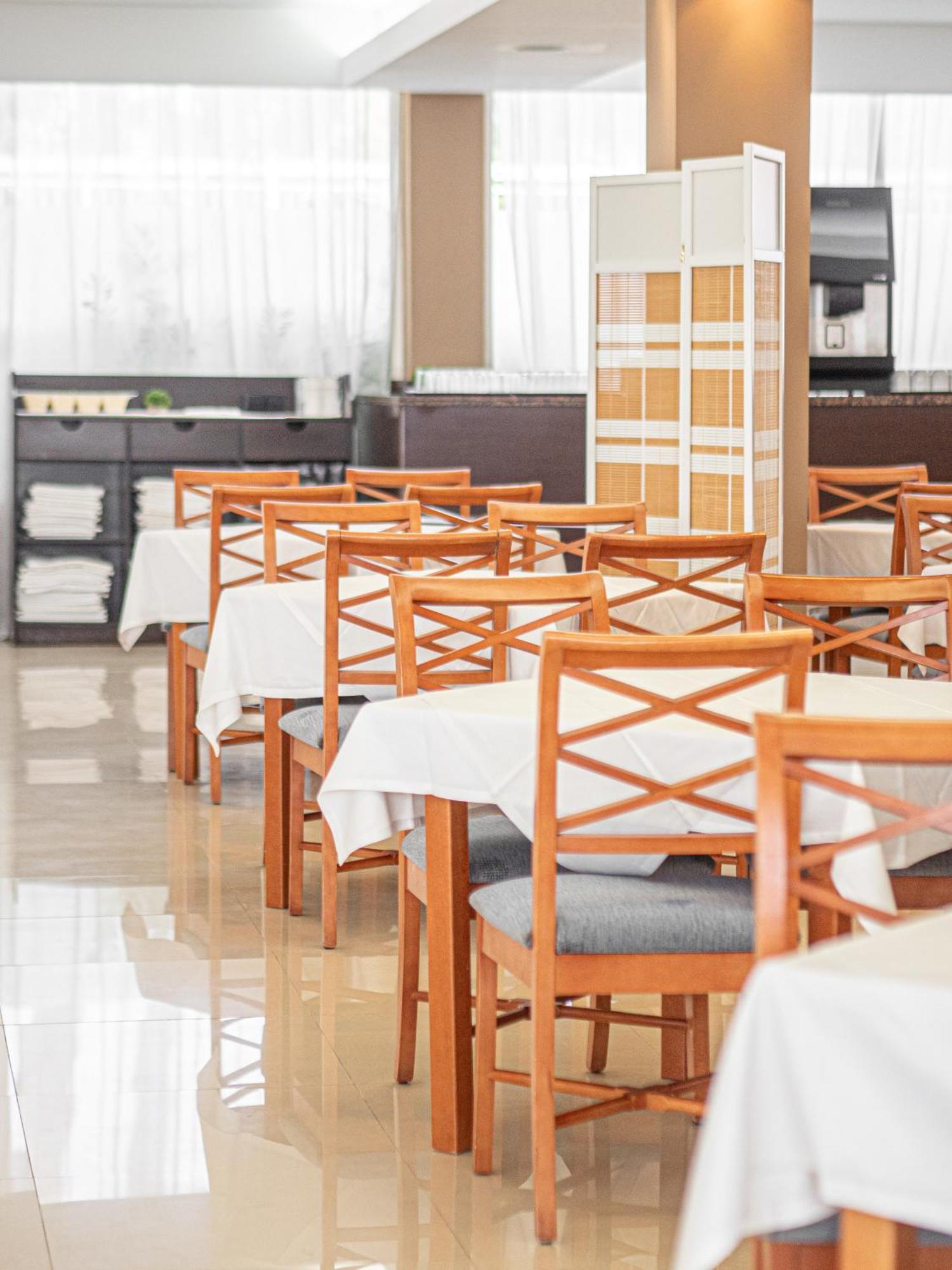 Moon Dreams Atlantic Hotel 4*
