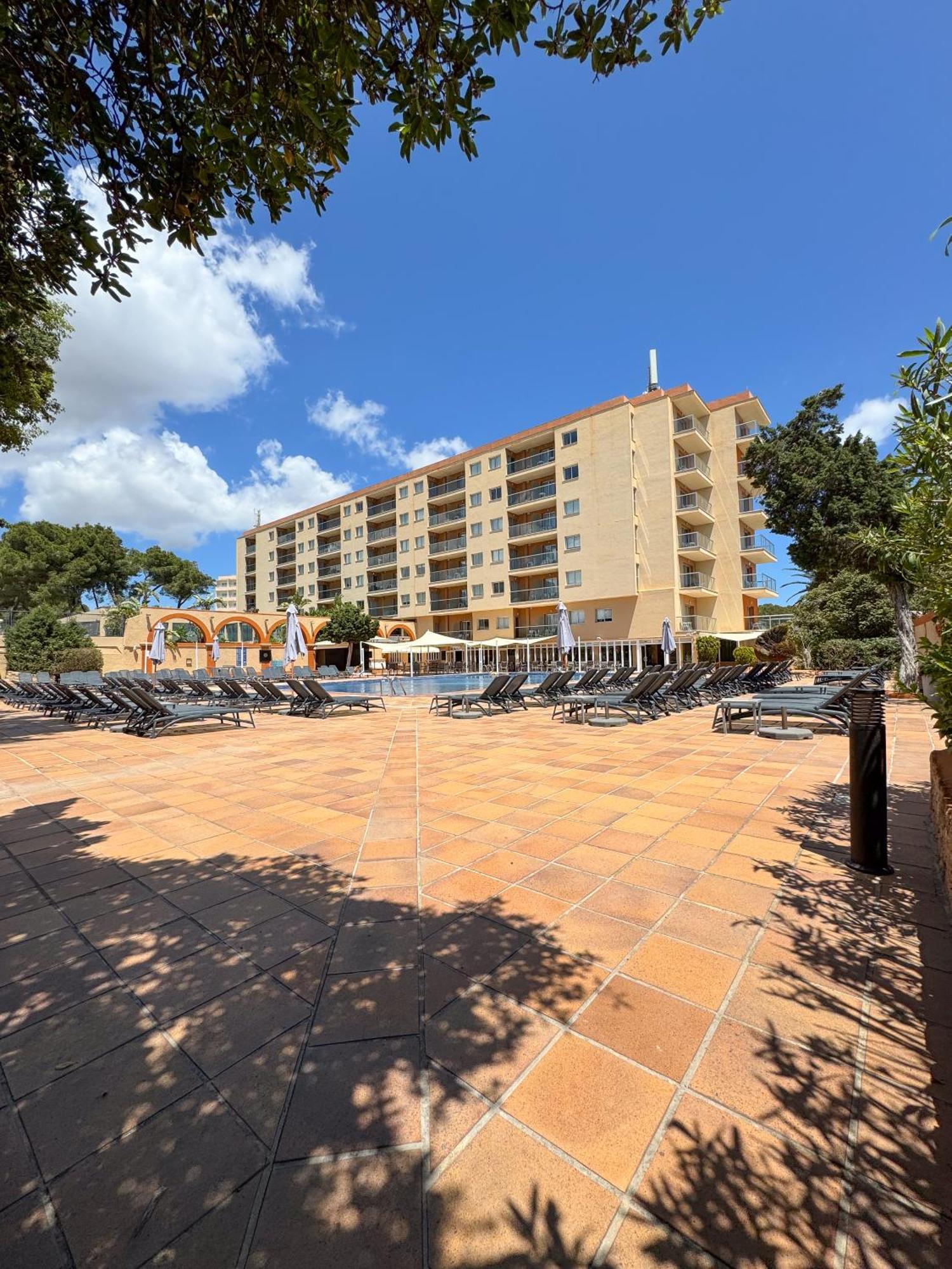Moon Dreams Atlantic Hotel Es Canar (Ibiza)