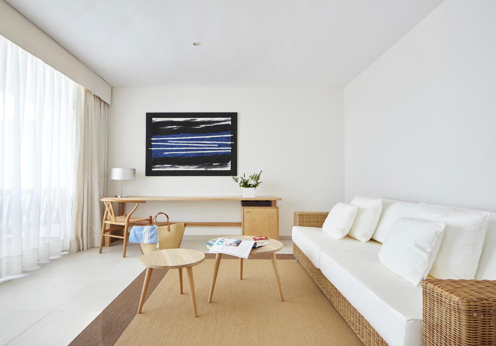 Hotel Tres Torres Santa Eulària des Riu